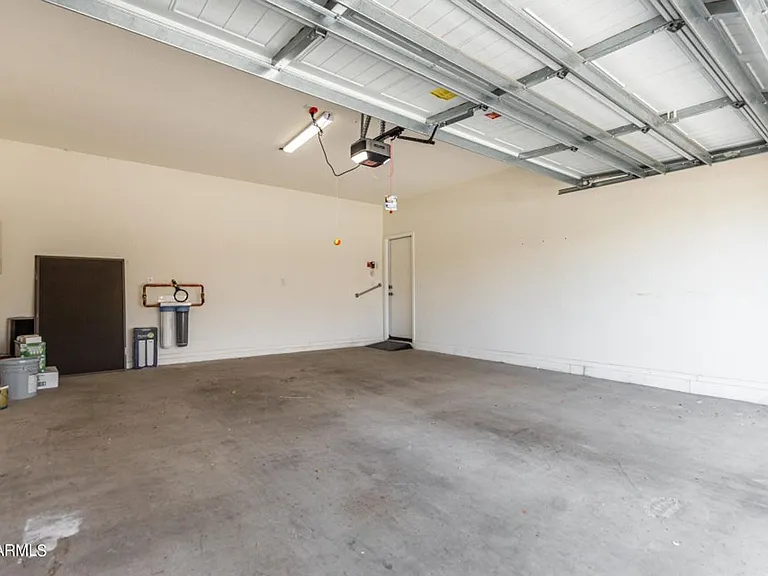 10847 W Avenida Del Rey — Photo 28