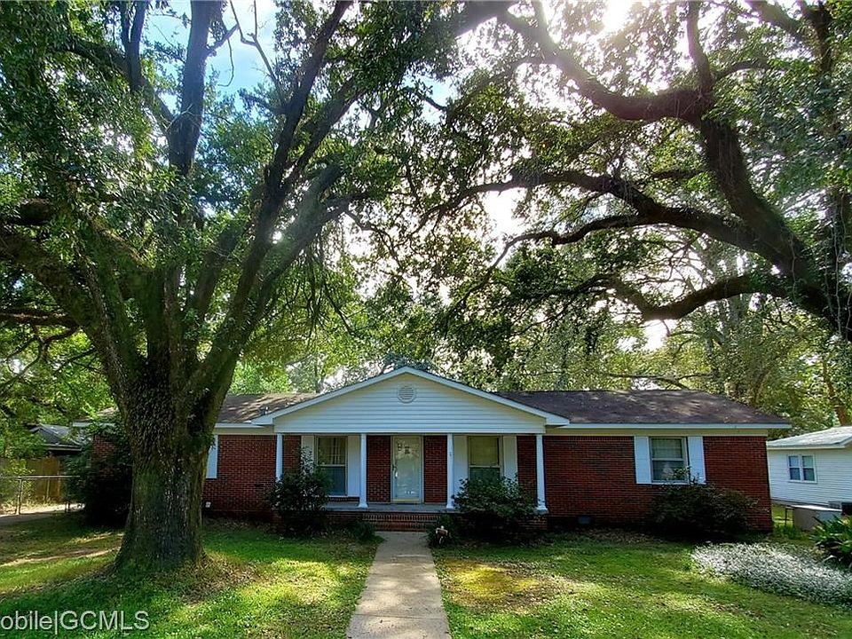 1st image of 5325 Forest Oaks Dr S