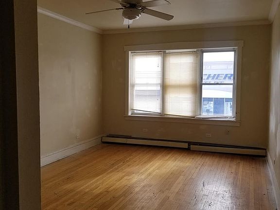 3rd image of 4818 W North Ave #2-E
