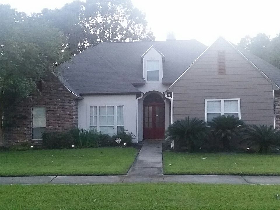1st image of 4401 Moss Trail Dr