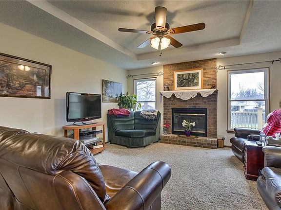 2nd image of 5104 S Shrank Ave