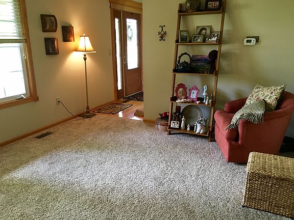 5th image of 305 Plumwood Ct SW