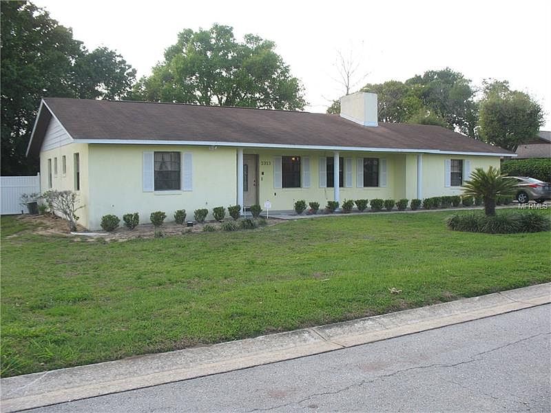 1st image of 2313 Crest Dr