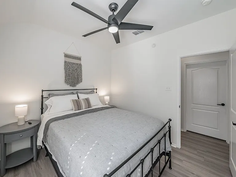 9040 Weller Ln — Photo 30