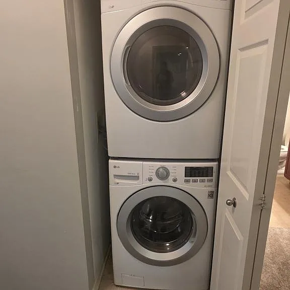 2250 Aurora Dr — Photo 24