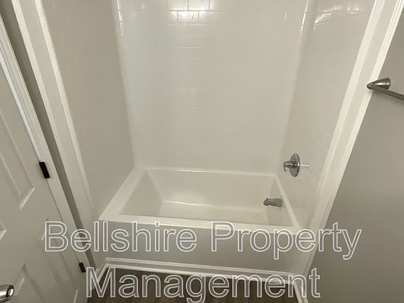 5th image of 1510 Nichols Dr