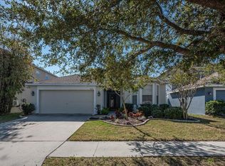 426 Halifax Ct, Apollo Beach, FL 33572