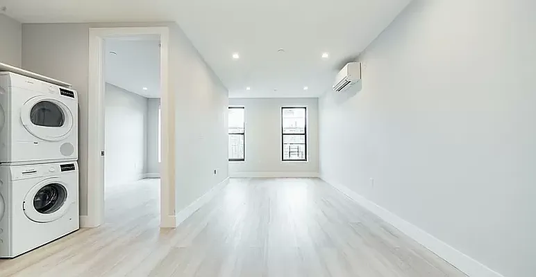 Rented by Green Leaf Management, LLC | media 19