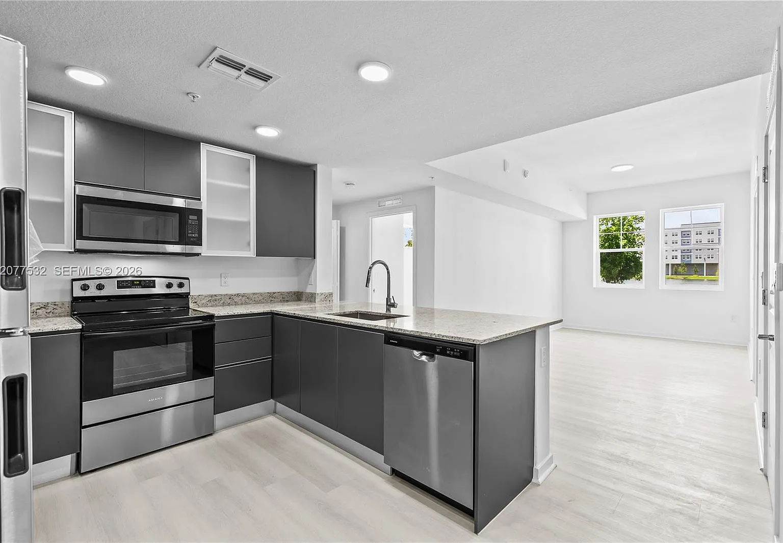 2 bed, 2.0 bath, $1,850 — Photo 1