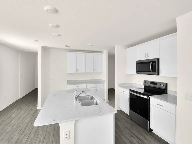 871 Lake Fletcher Rd — Photo 4