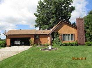 80475 Coon Creek Rd, Armada, MI 48005