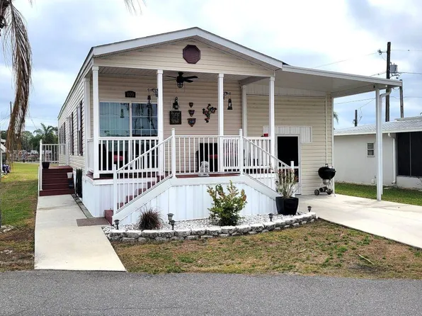 109 Pineapple Dr, Winter Haven, FL 33884