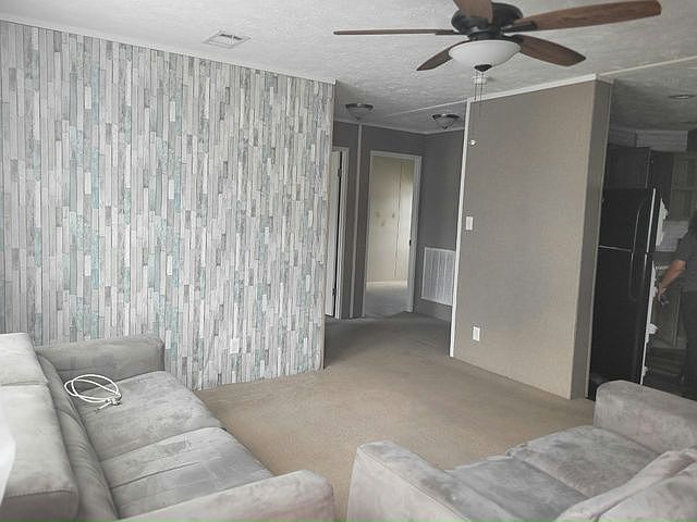 2nd image of 2116 Greenbrier Village Pass #21