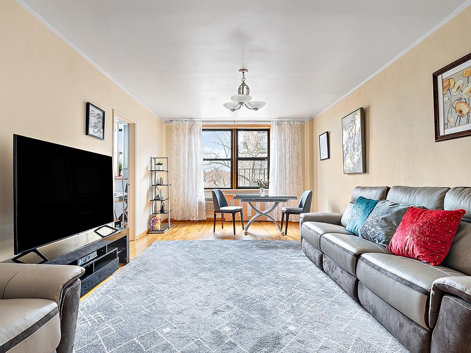 1st image of 275 Webster Ave APT 5E
