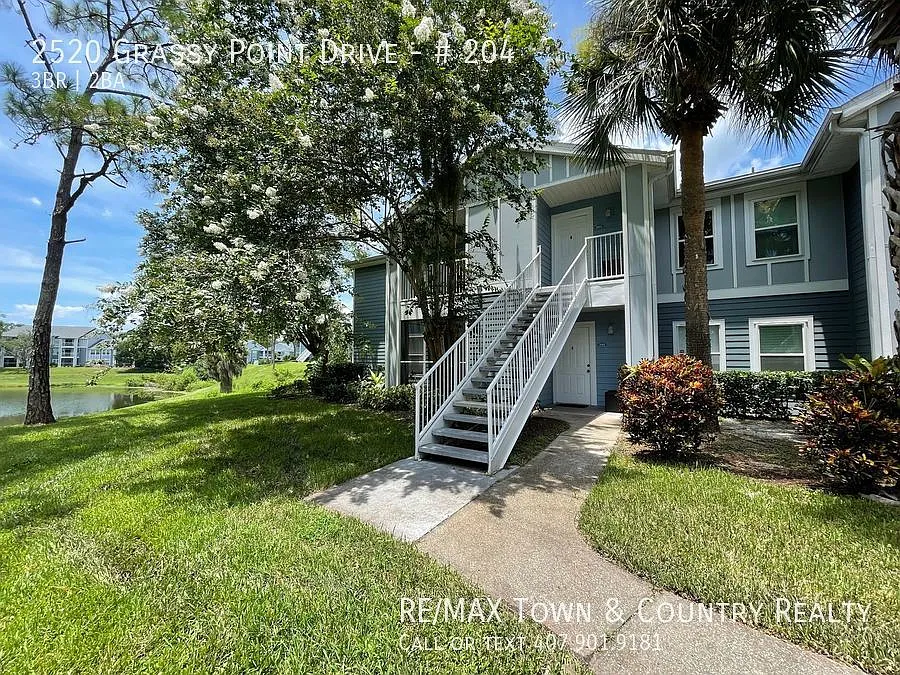 Building Photo - 2520 Grassy Point Dr #204