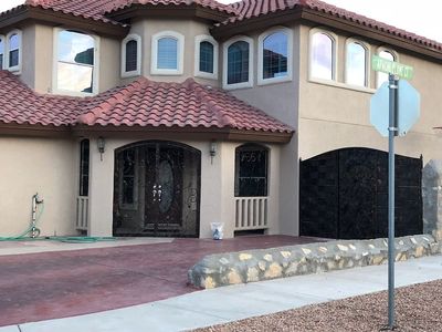 427 Ghost Flower St, Horizon City, TX, 79928