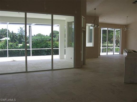 2nd image of 186 Society Ct