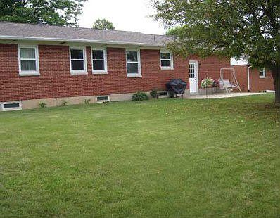 2nd image of 410 Hall Ave