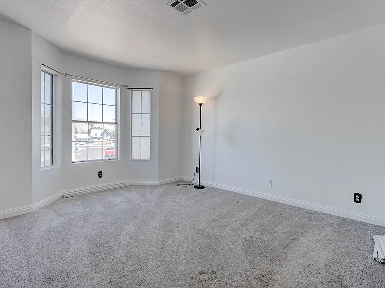 5519 Myron Cir — Photo 27