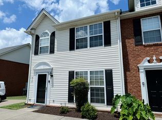631 Legacy Dr, Smyrna, TN 37167