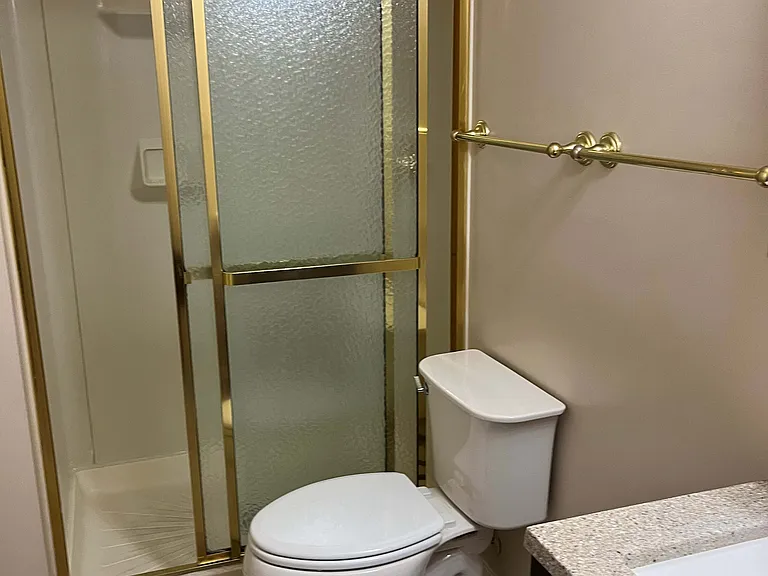 30 Hinsdale Ln — Photo 20