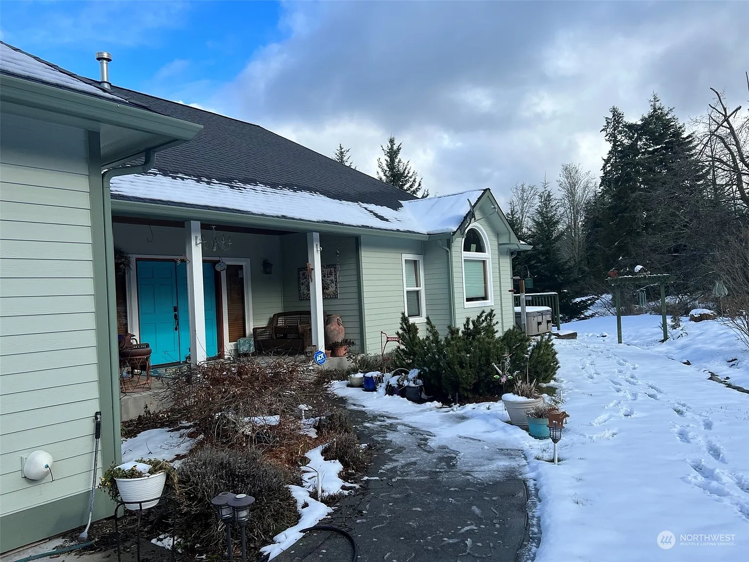 352 Diamond Vista Drive photo 1