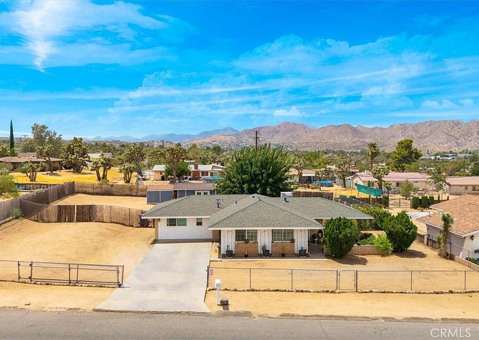 1st image of 7562 Acoma Trl