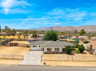 7562 Acoma Trl, Yucca Valley, CA 92284