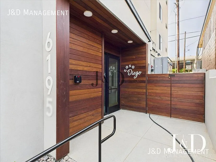 CASA DIEGO — Photo 2