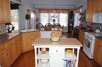 5th image of 351 Ironwood Dr