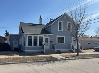 416 Hamilton St, Winona, MN 55987