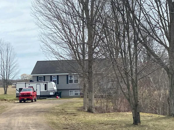 134 Minckler Rd, Mexico, NY 13114