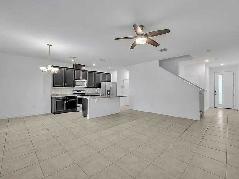 1351 Merrydale Way — Photo 5