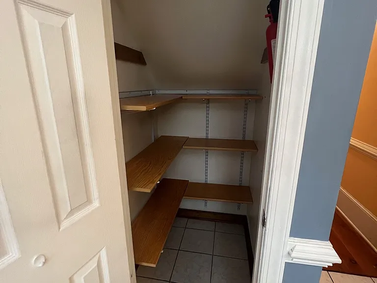 10817 Crofton Rd — Photo 6
