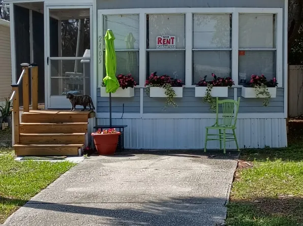 2405 Madrid Dr, Melbourne, FL 32940