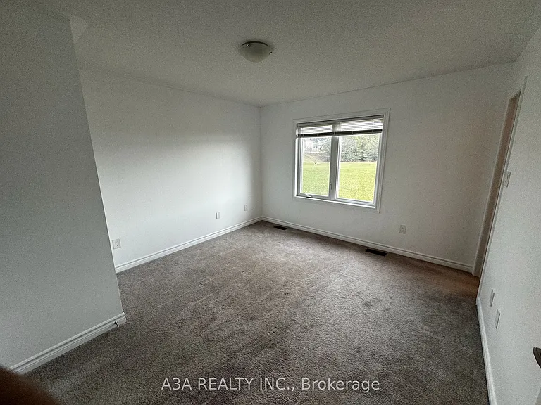 21 Deneb St — Photo 14