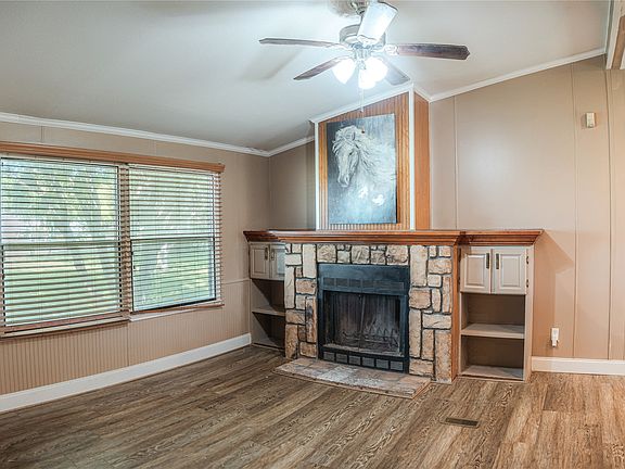 4th image of 142 Hill Rd