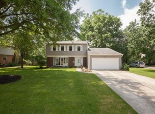 7507 Golf Green Dr, Cincinnati, OH 45242