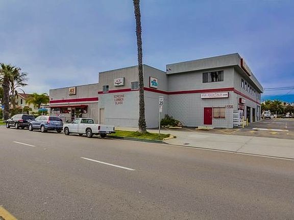 5th image of 1556 Grand Ave