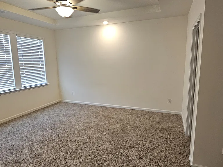 9089 Harwen Ln — Photo 25