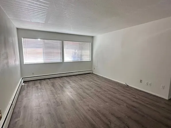 Union Manor Apartments