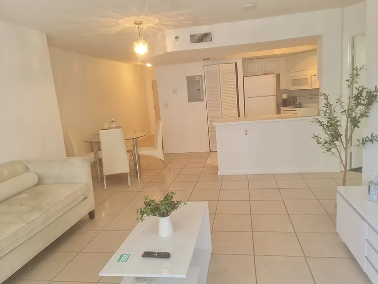 8911 Collins Ave #203 — Photo 16