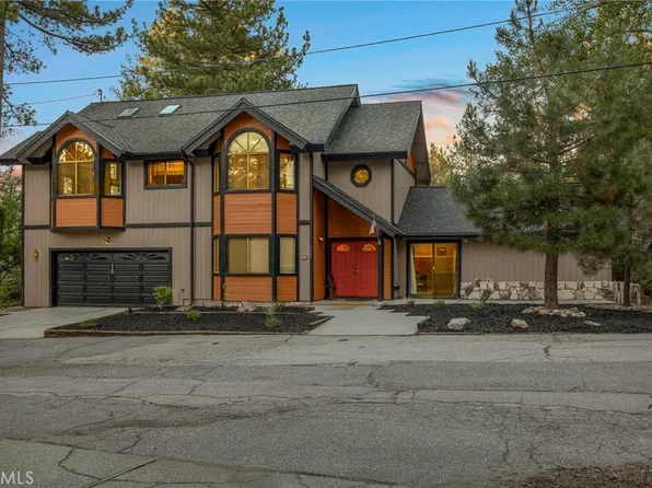 38822 Waterview Dr, Big Bear Lake, CA 92315