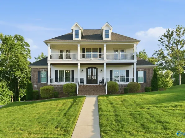 175 Edenshire Dr, Huntsville, AL 35811