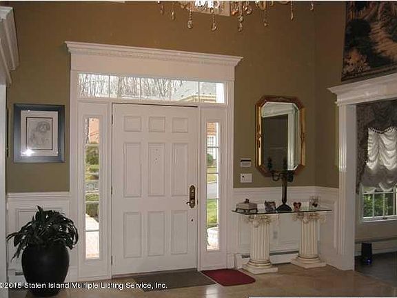 2nd image of 55 Johanna Ln