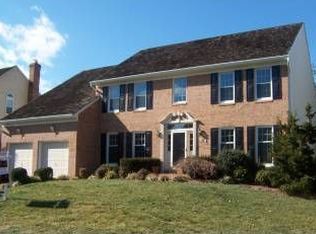 13023 Grey Friars Pl, Herndon, VA 20171