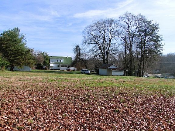 2nd image of 4569 U S Highway 29