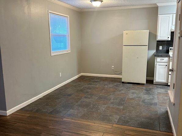 little-rock-arkansas-82838600 picture