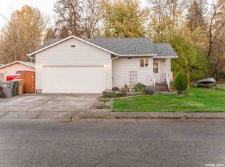 1013 23rd Ave, Sweet Home, OR 97386