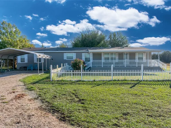 304 Graham Rd, Rhome, TX 76078